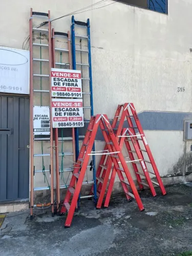Escadas de Fibra Novas