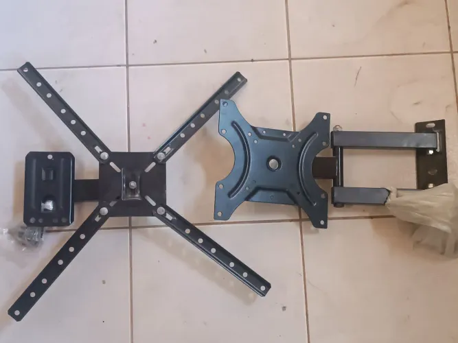 Vendo dois suportes para TV
