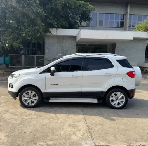 Ford Ecosport Titanium 1.6 16V Flex 5P 2015