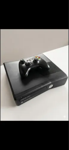 Xbox 360 Slim 250GB - Impecável + Tudo Original! ?