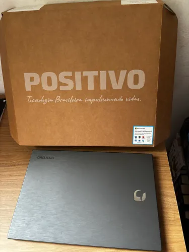 Notebook positivo c14