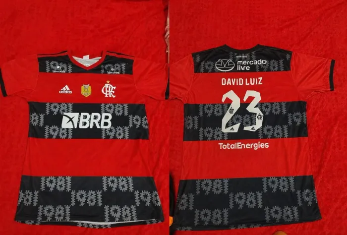 Kit 2 Camisas de Time Masculinas Tamanho G - Flamengo e Manchester United - Ótimo Estado