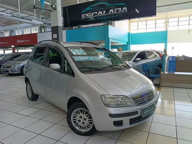 Fiat Idea ELX 1.4 MPI Fire Flex 8V 5P 2010