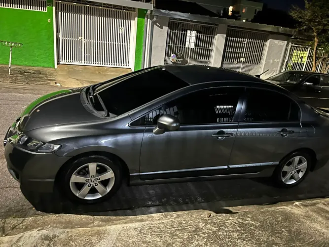 Honda Civic Sedan LXS 1.8/1.8 Flex 16V Aut. 4P 2010
