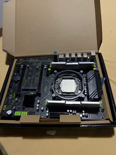 Kit Xeon E5 2666 v3 + Placa mãe MR9A + 16GB RAM