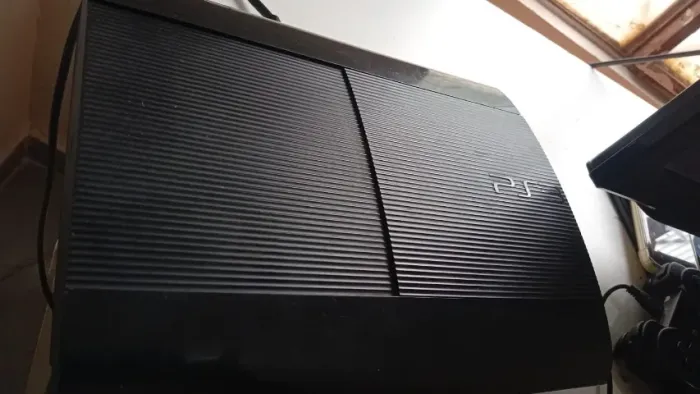 Playstation 3 Super slim Desbloqueado 
