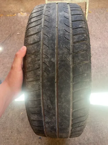 Pneus 15 vendo 
