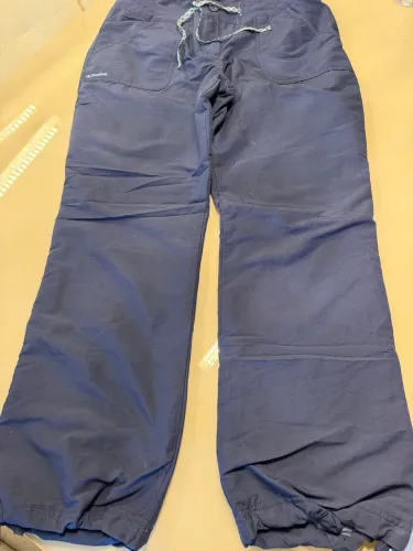 Calça esportiva flanelada feminina tam M