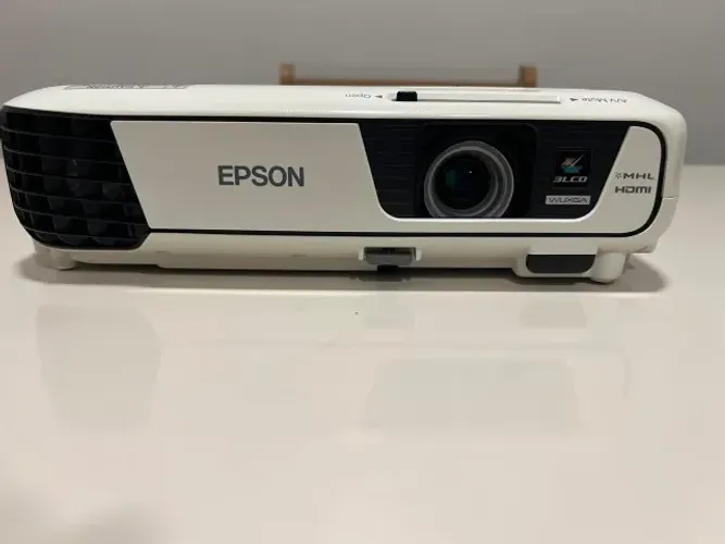 Projetor Epson PowerLite U32+