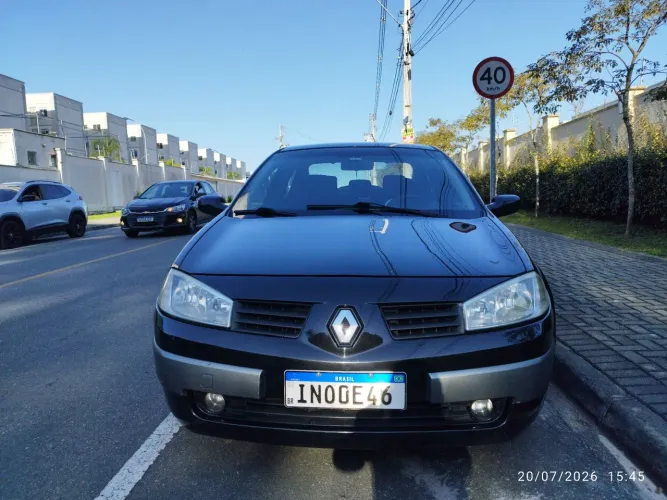 Renault Megane Sedan Dynamique 2.0 16V Aut. 2007