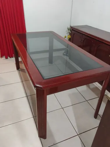 Mesa de jantar Rudnik 1,80 por 0,90 sem cadeiras