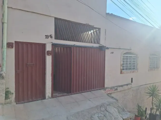 APARTAMENTO 2 QUARTOS COM VAGA - APARECIDA 7A. SEÇÃO