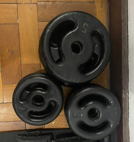 Kit Musculação 40kg Anilhas Emborrachadas + Barra Longa + Barra Curta + Presilhas