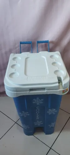 Cooler vertical 63 litros