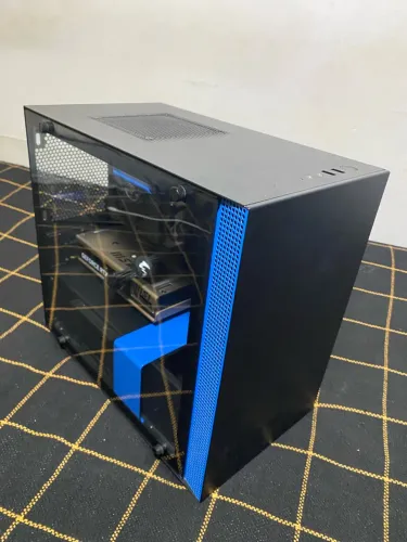 Gabinetea Gamer Mini ITX NZXT H210i Blue