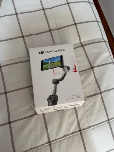 DJI Osmo Mobile 6 (Gimbal/Estabilizador de Telemóvel) - Estado de Novo!