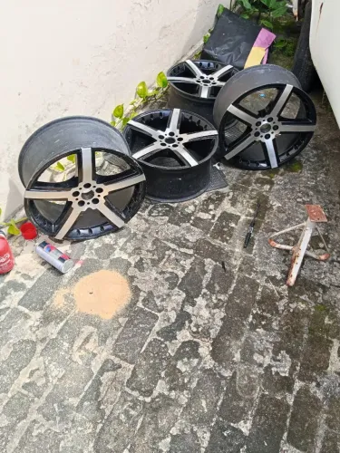 Rodas 18