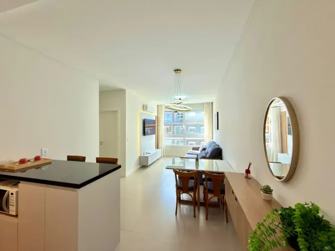 APARTAMENTO DE 01 DORMITÓRIO DE FRENTE NO BAIRRO ZONA NOVA