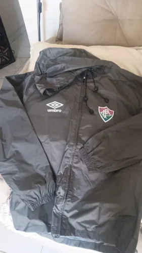 Casaco impermeável umbro fluminense 