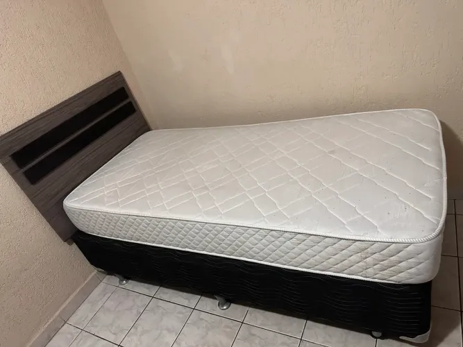 Cama De Solteiro c/ box e Cabeceira