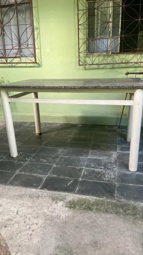 Mesa de mármore