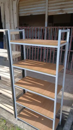 Prateleiras mult-uso