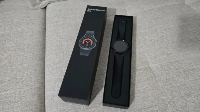 Samsung Galaxy Watch 5 Pro 45mm Nunca Usado Tela 1.4 Pol. Titanium Preto