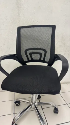 cadeira de escritório giratória