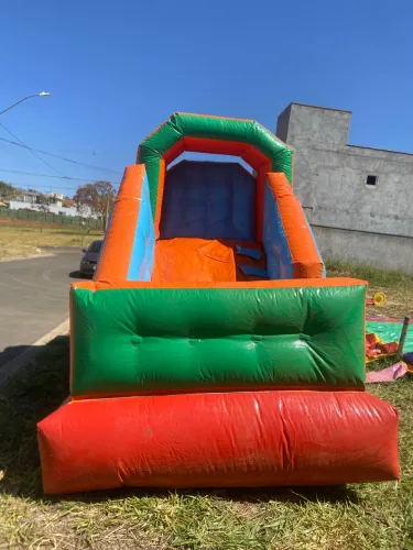 Tobogã inflável baby