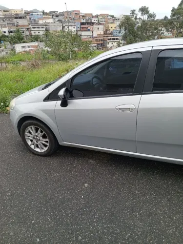 Fiat Punto Essence 1.6 Flex 16V 5P 2012