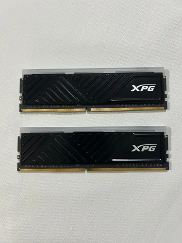 Memória RAM XPG RGB 16gb (2x8) DDR4 3200MHz