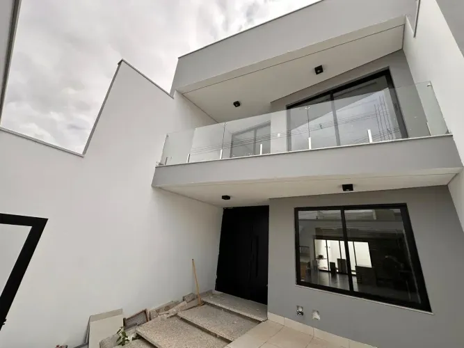 casa a venda no bairro Belvedere - Governador Valadares - MG