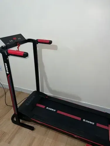 Esteira Ergométrica Dobrável GT 500 Genis - Polishop