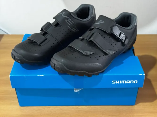 Sapatilha Shimano nova