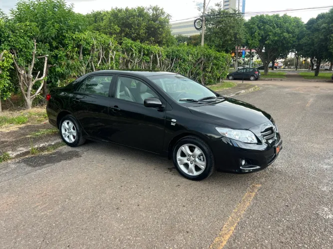 Toyota Corolla GLI 1.8 Flex 16V Aut. 2011