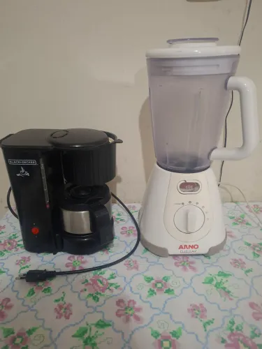 Cafeteira e liquidificador