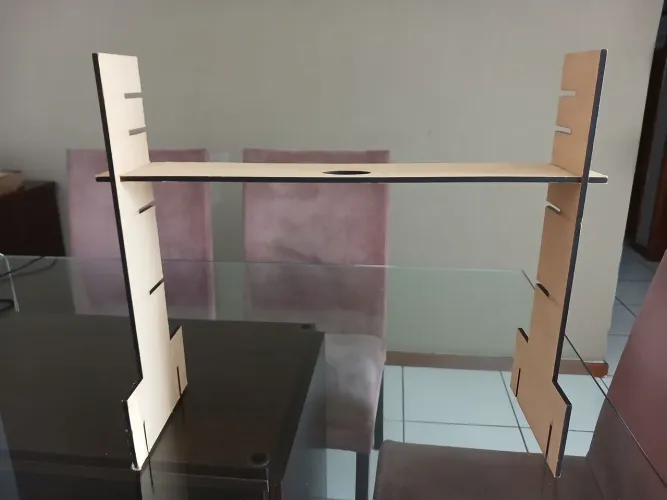 Suporte para fazer gravacoes com o celular USADO MDF