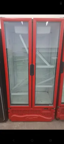 Geladeira comercial gelopar