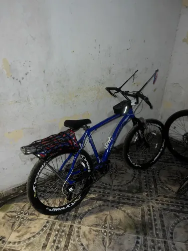 Bicicleta raio aro 26 bem montada