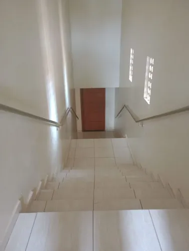Apartamento grande. Conjunto Villa Verde