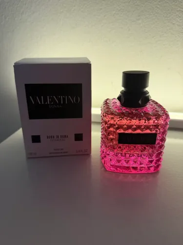 Valentino born in Roma extradose 100ml