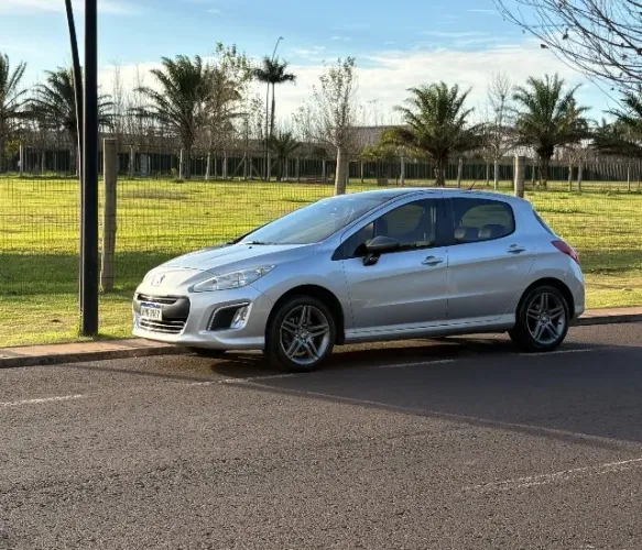 Peugeot 308 Feline/griffe 1.6 Turbo 16V 5P Aut. 2014