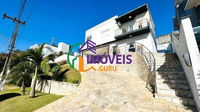 CASA ASSOBRADADA - CONDOMÍNIO HILLS 3 - SP