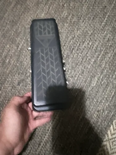 Pedal Wah-wah Behringer Para Guitarra (Usado)