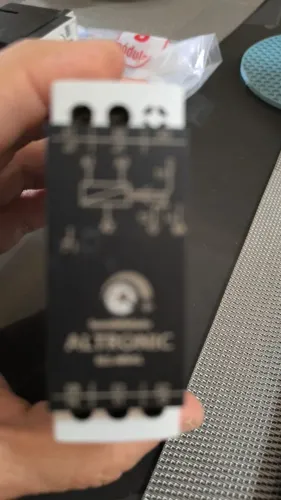 Relé de controle de esvaziamento RNW EsE 09 100 /240 v