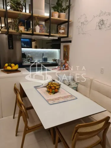 Apartamento Mobiliado de 2 Dormitórios no Condomínio Idealle