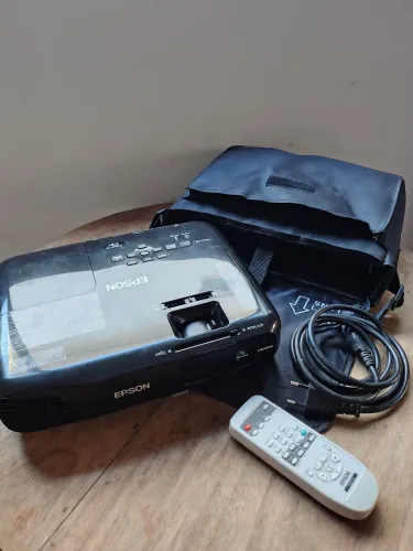 Projetor Data Show Epson Powerlite S18+ Wi-fi Hdmi