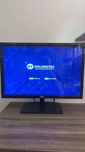 Monitor HQ-LED 19,5 com manchas na tela