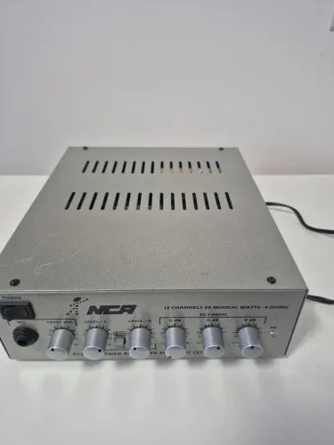Amplificador de som ambiente NCA AB-100R4 (100 Watts Musicais)