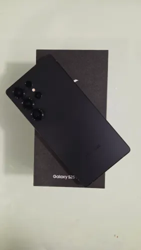 Samsung Galaxy S25 Ultra 512GB Preto Impecável - Bateria 100% e Nota Fiscal